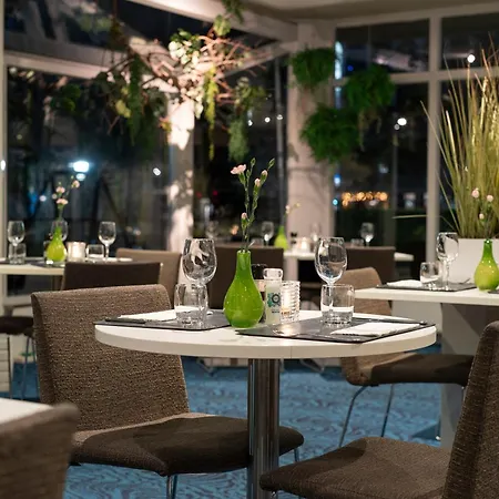 מלון Novotel